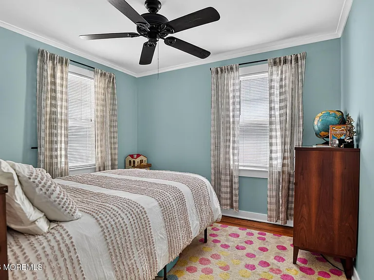 139 Webb Ave — Photo 22
