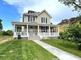 516 Victoria Ave, Lynchburg, VA