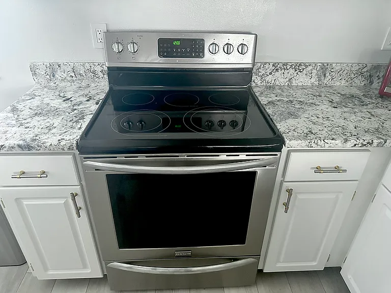 New stove,
