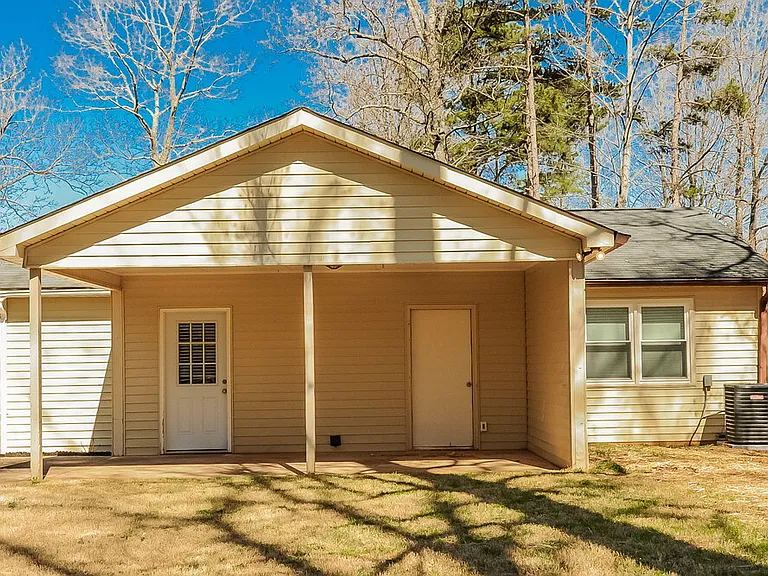 3325 Shady Cove Rd — Photo 19