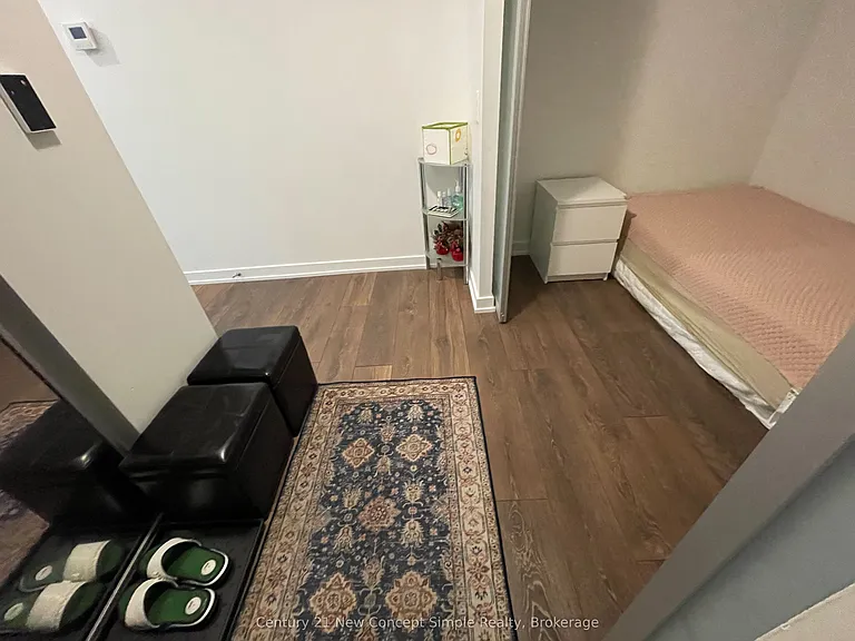 609 Avenue Rd #302 — Photo 5