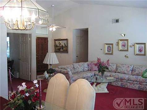 3rd image of 1261 Mountain Park Pl