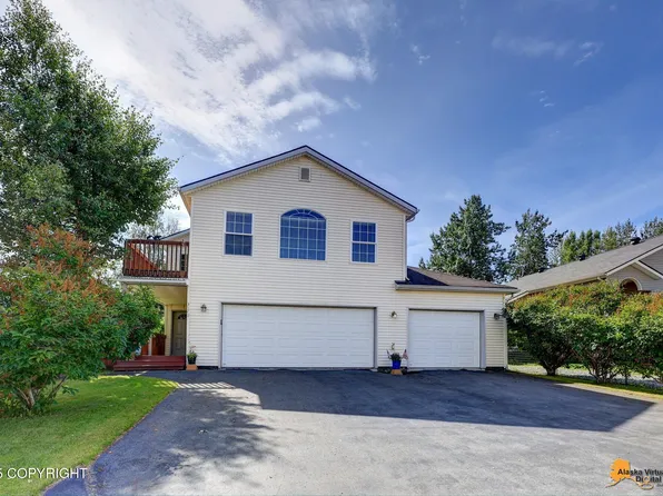 3570 Hollyberry Cir, Anchorage, AK 99507