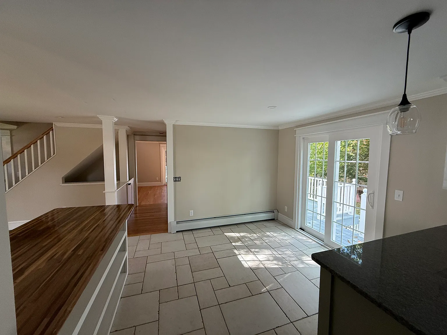 3 bed, 2.5 bath, 1428 sqft, $4,500 — Photo 4