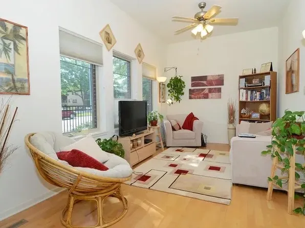 586 N Midvale Blvd, Madison, WI 53705