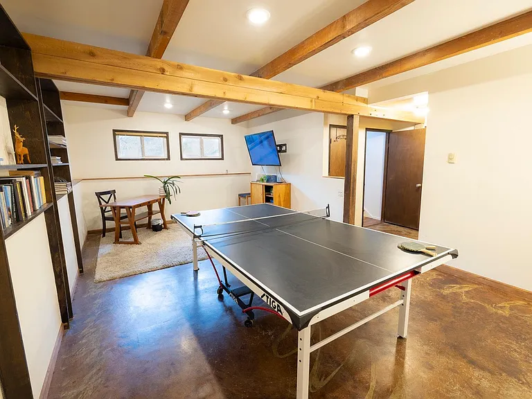 1600 NW Quincy Ave #1 — Photo 13
