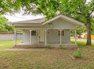 1415 Stanwood Ave, Cleburne, TX 76033