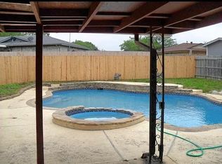 1615 Springbrook St, Mesquite, TX 75149