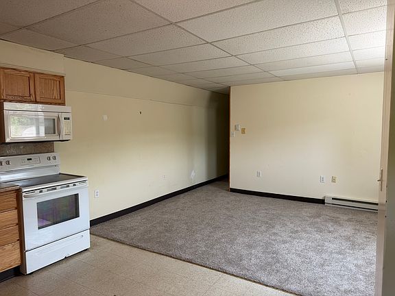 2nd image of 6247 Lacey Rd #3