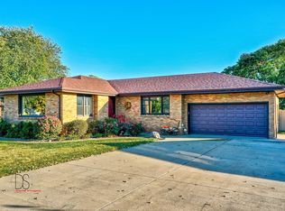 7 Marilla Park Rd, Streator, IL 61364