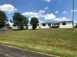 85 Country Ct, Vine Grove, KY 40175