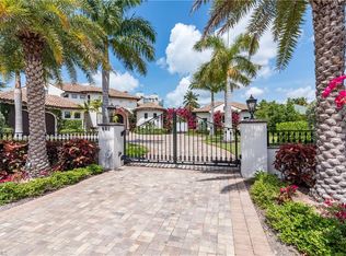 101 Seagate Dr, Naples, FL 34103