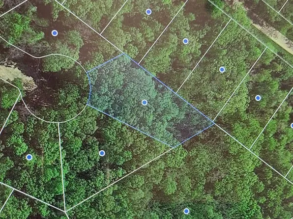 8 Arrowhead Ct #143, Putnam, IL 61560