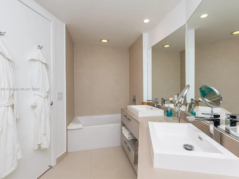 4111 S Ocean Dr #3302 — Photo 16