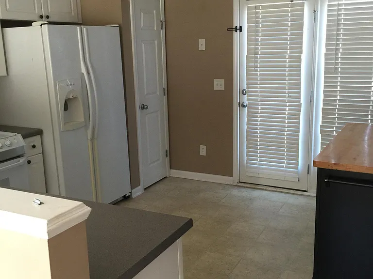4135 Forest Lakes Rd — Photo 7