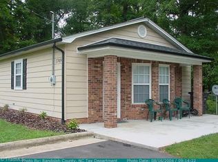 1749 Harvell St, Asheboro, NC 27205