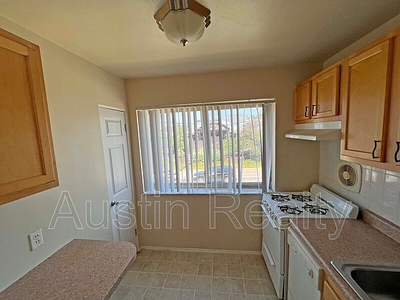 4th image of 9111 Olive Blvd APT 2B