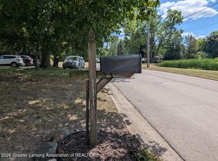 1116 Clark Rd, Lansing, MI 48917