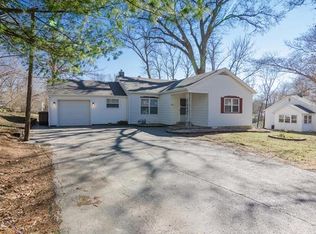 608 S 16th St, Belleville, IL