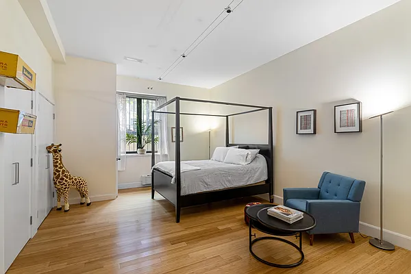 Sold by Compass | media 15