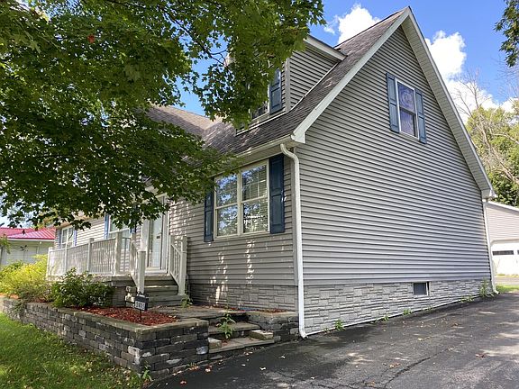 3rd image of 2415 Chateaugay St