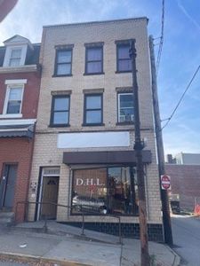 810 Amity, Homestead, PA, 15120