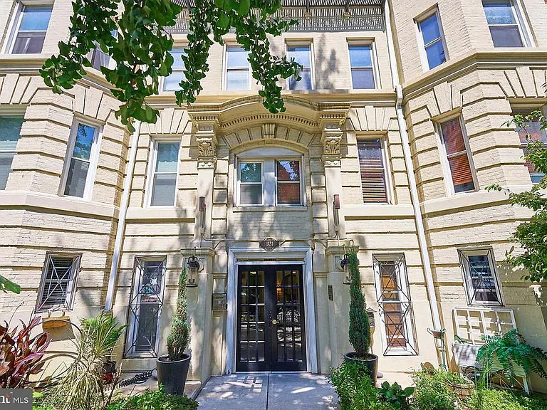 1831 Belmont Rd NW #301 — Photo 11