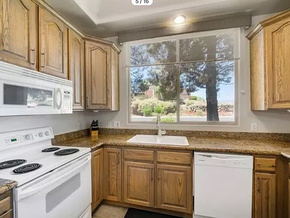 4th image of 340 N Country Ln Unit 67