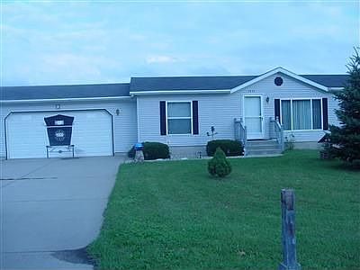 2nd image of 2037 Coachlight Dr