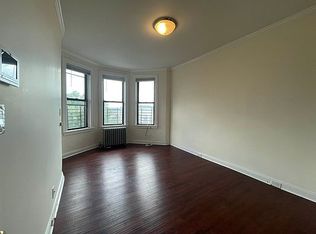 60-17 Madison St #3F, Ridgewood, NY 11385