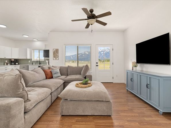 30 Charters Cir #Id1523578p