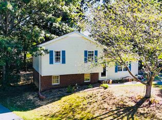 16 Kingston Ct, Stuarts Draft, VA 24477