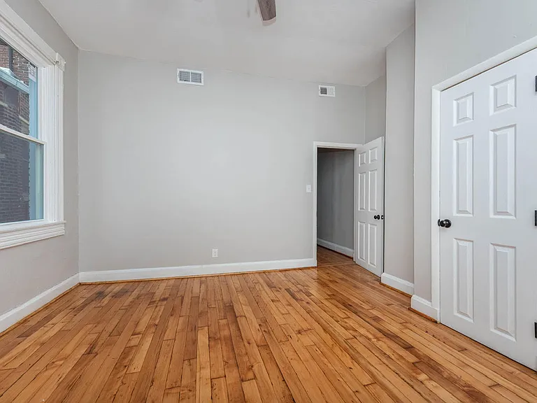 1714 Linden Ave #3 — Photo 13