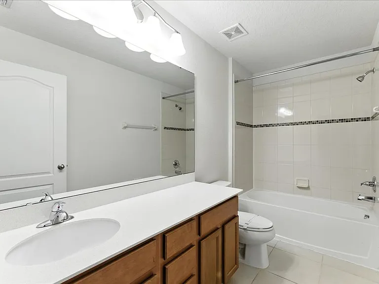 7628 Aloma Pines Ct — Photo 12