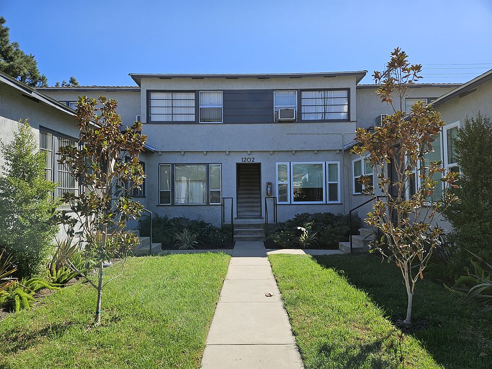 1st image of 1202 W Alameda Ave #D