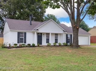 7124 Brandee Dr, Horn Lake, MS 38637