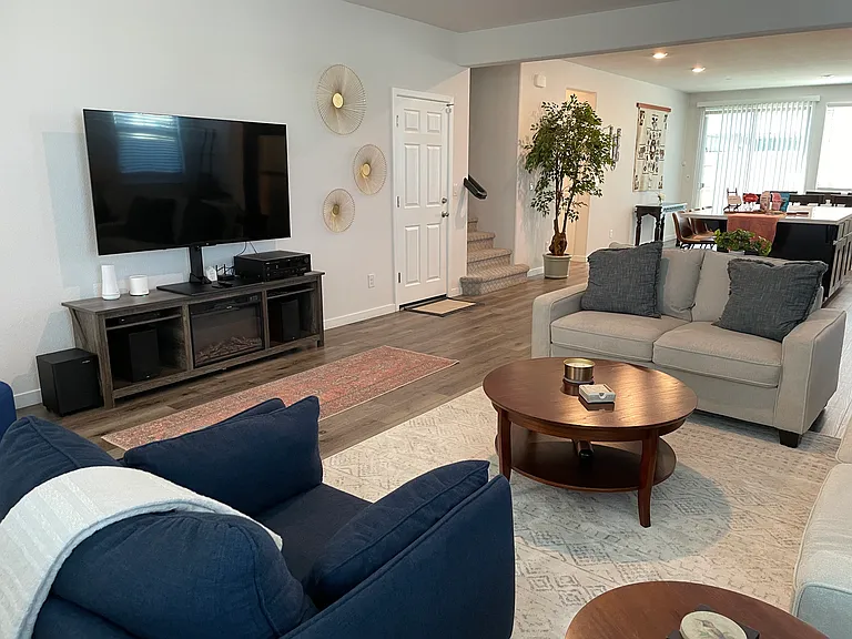 5057 Whirlabout St — Photo 9