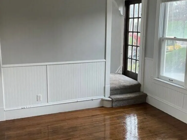 603 Leclaire St — Photo 6