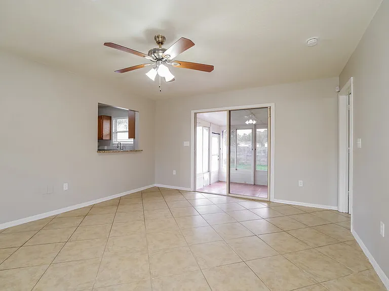 1171 Harper Blvd SW — Photo 4