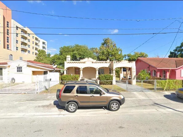1611 NW 52nd St, Miami, FL 33142