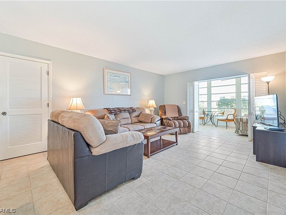 1st image of 1473 Saddle Woode Dr #7B