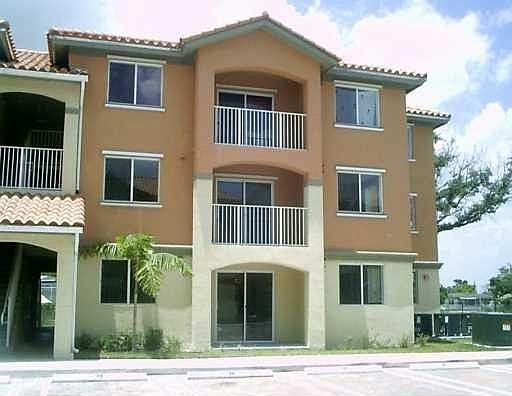1st image of 17602 NW 25th Ave APT 106