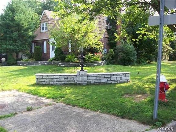 2nd image of 1045 Webber Ave