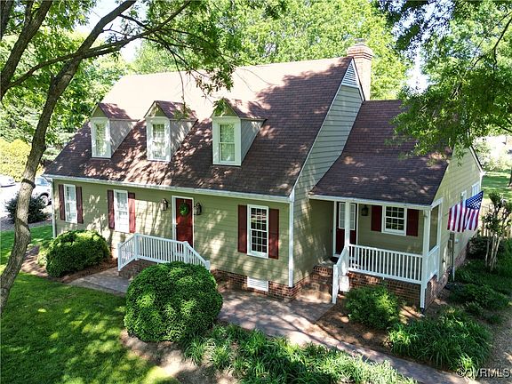 3rd image of 8019 Gristmill Ct