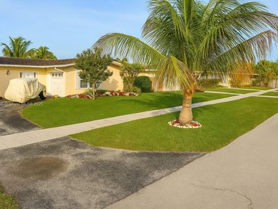 9990 Broad Channel Dr, Cutler Bay, FL, 33157