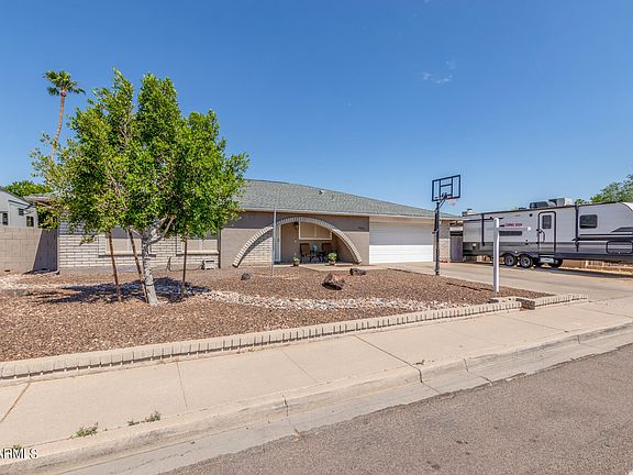 3rd image of 12625 N 47TH Avenue