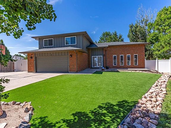 3rd image of 6 Woodbridge Pl