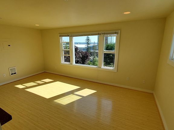 2nd image of 1545 Fawcett Ave APT 10