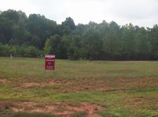 8101 Angels Glenn Dr, Stokesdale, NC 27357