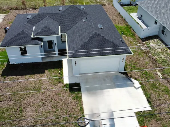 3629 E Gator Cir, Cape Coral, FL 33909